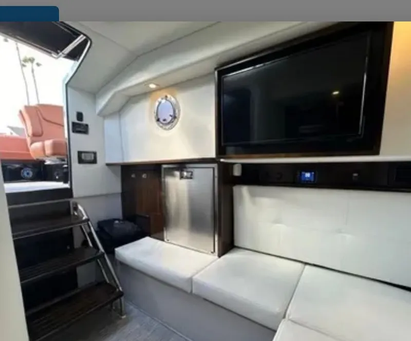 Slide: The Image of Interior of 2021 Cruisers Yachts 338 SS Outboard South Beach. - 17