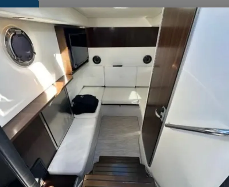 Slide: The Image of Interior of 2021 Cruisers Yachts 338 SS Outboard South Beach. - 18