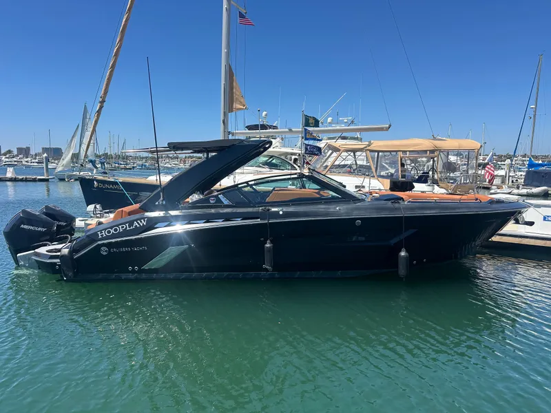 The Image of Cruisers 338 SS Outboard South Beach 2021 - 0