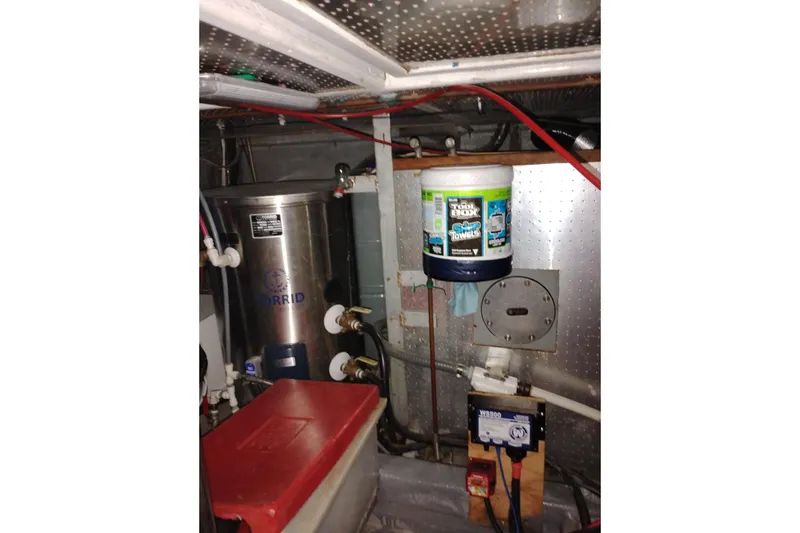 Slide: The Image of Engine room of 1988 PT 52 AFT Cabin Motor Yacht with equipment and wiring. - 107