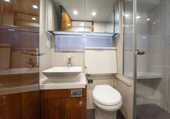 Slide: The Image of 2019 Fairline Squadron 53 - Image 36 - 36