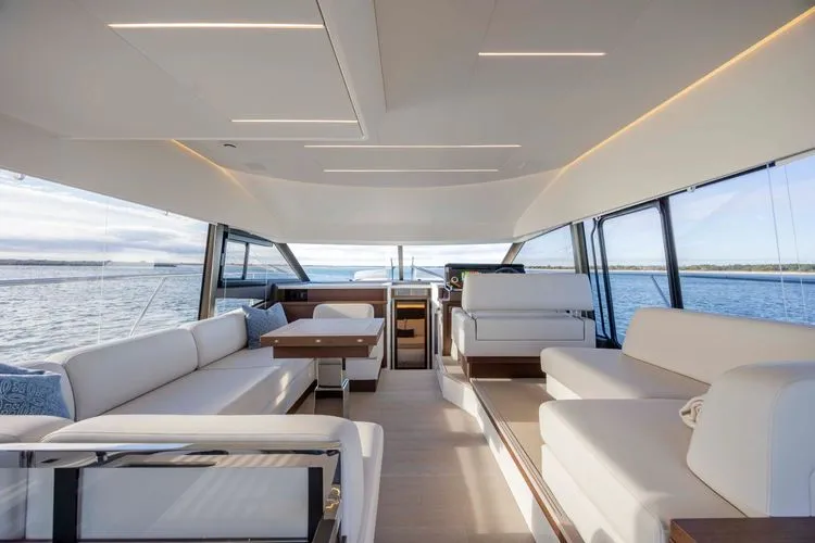 Slide: The Image of 2023 Prestige 520 - Image 20 - 20