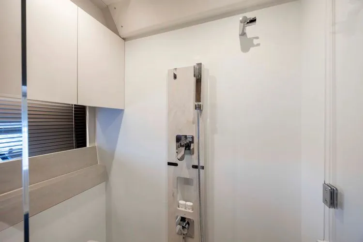 Slide: The Image of 2023 Prestige 520 - Image 45 - 45