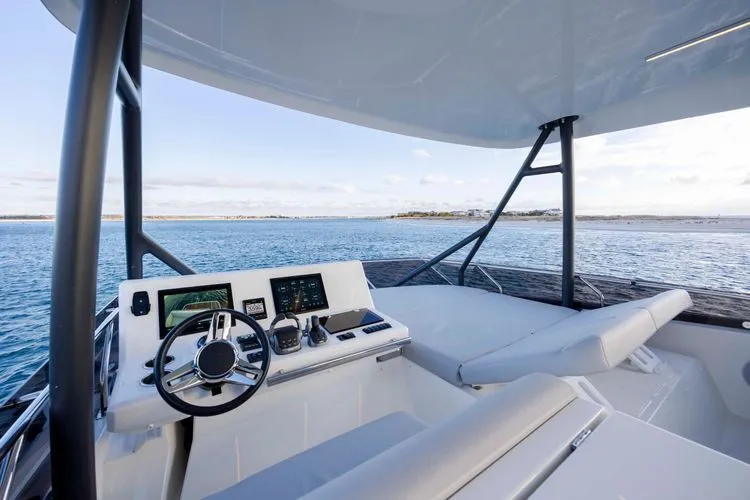 Slide: The Image of 2023 Prestige 520 - Image 57 - 57