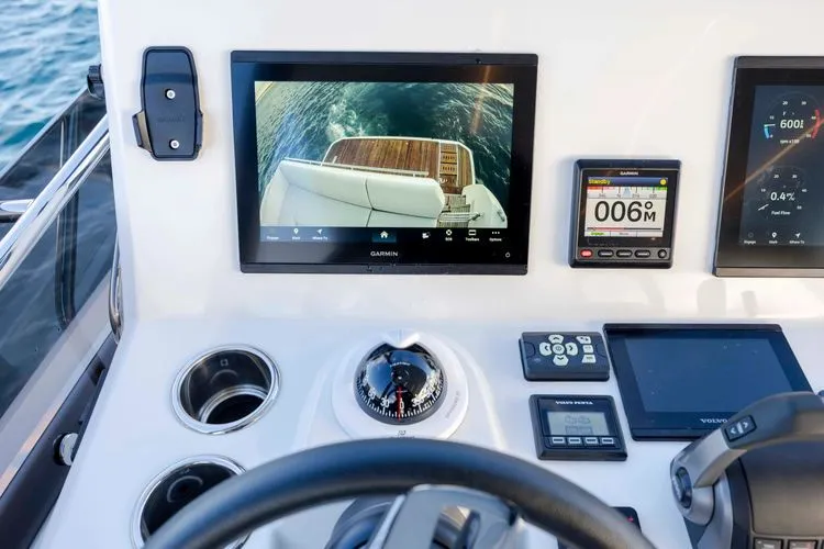 Slide: The Image of 2023 Prestige 520 - Image 60 - 60