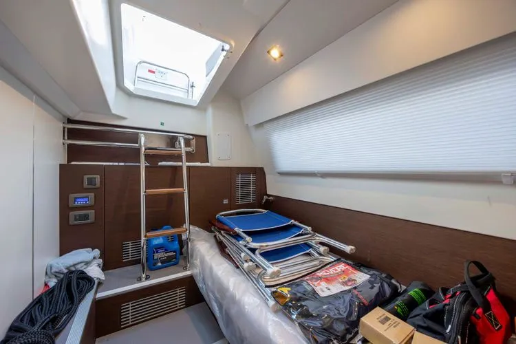 Slide: The Image of 2023 Prestige 520 - Image 66 - 66