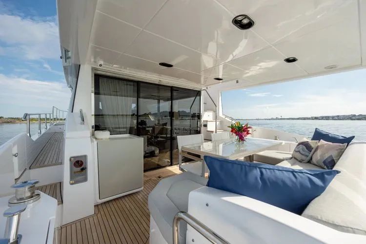 Slide: The Image of 2023 Azimut 60 - Image 22 - 22