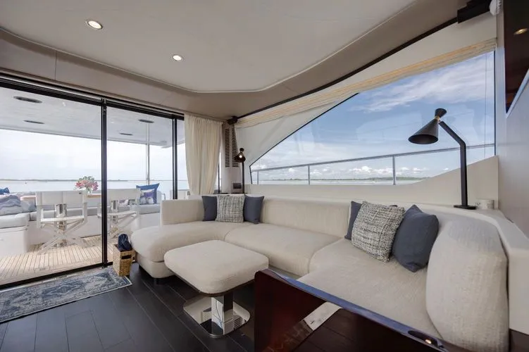 Slide: The Image of 2023 Azimut 60 - Image 24 - 24