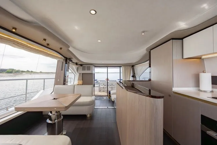 Slide: The Image of 2023 Azimut 60 - Image 29 - 29