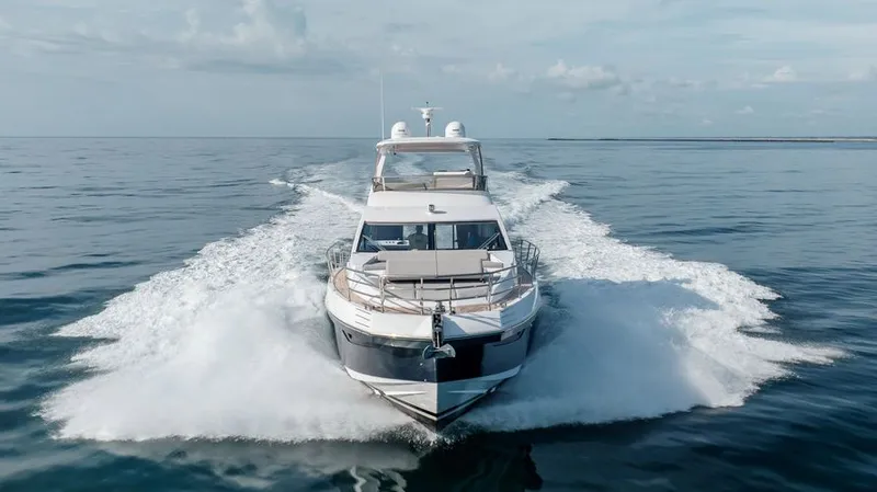 Slide: The Image of 2023 Azimut 60 - Image 3 - 3