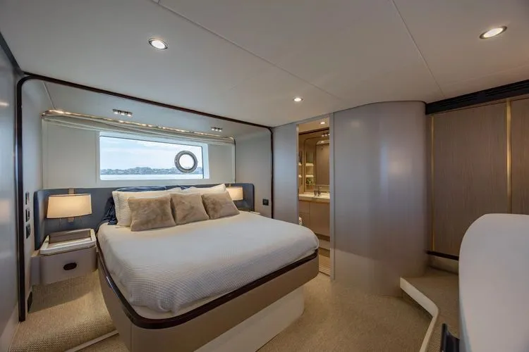 Slide: The Image of 2023 Azimut 60 - Image 41 - 41