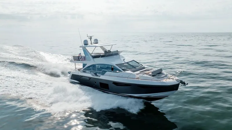 Slide: The Image of 2023 Azimut 60 - Image 8 - 8
