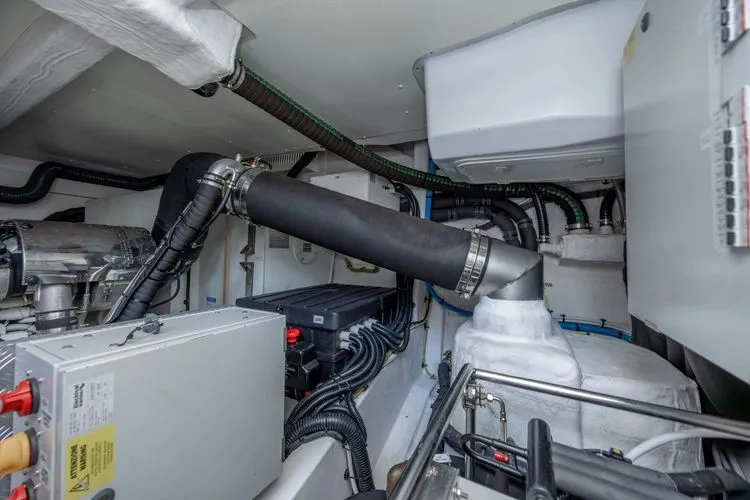 Slide: The Image of 2023 Azimut 60 - Image 80 - 80