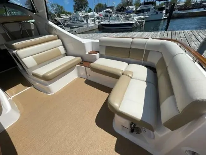 Slide: The Image of 2012 Tiara Yachts 3100 Coronet - Image 6 - 6