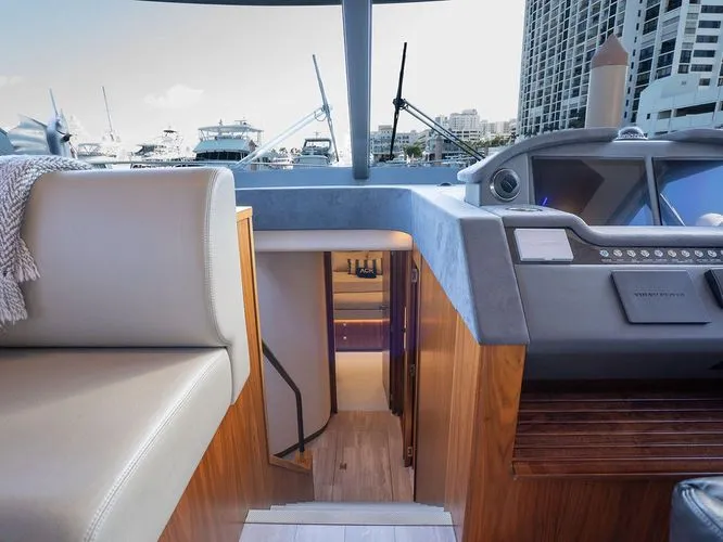 Slide: The Image of 2023 Riviera 6000 Sport Yacht Platinum - Image 24 - 24