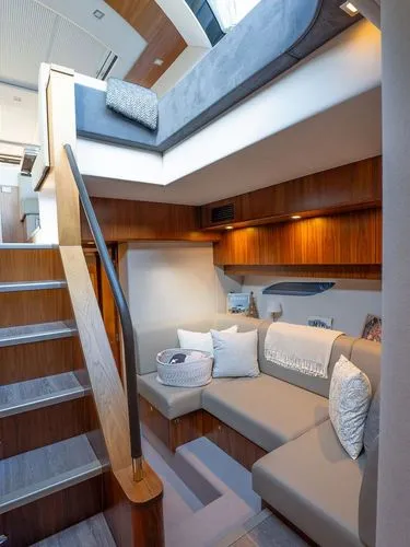 Slide: The Image of 2023 Riviera 6000 Sport Yacht Platinum - Image 25 - 25