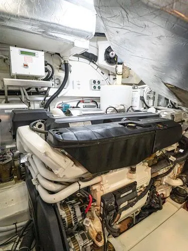 Slide: The Image of 2023 Riviera 6000 Sport Yacht Platinum - Image 44 - 44