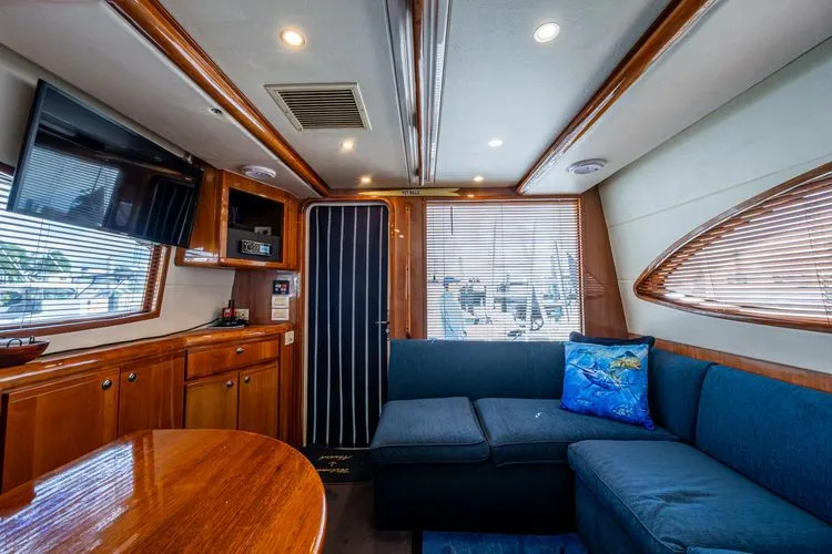 Slide: The Image of 2001 Bertram 390 - Image 25 - 25