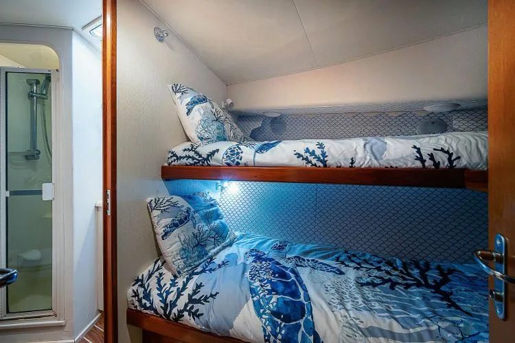 Slide: The Image of 1998 Viking 47 Convertible - Image 38 - 38