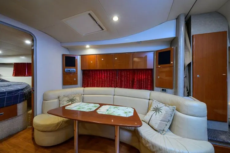 Slide: The Image of 2007 Formula 37 Performance Cruiser - Image 17 - 17