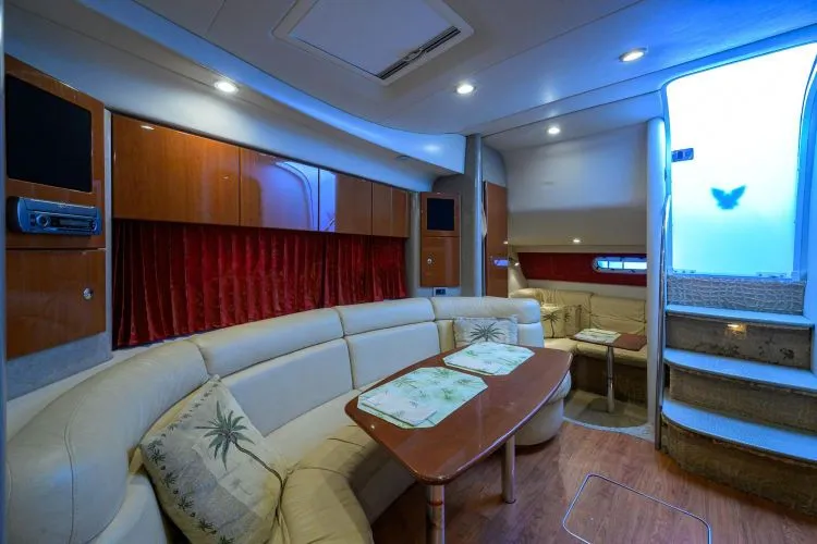 Slide: The Image of 2007 Formula 37 Performance Cruiser - Image 18 - 18