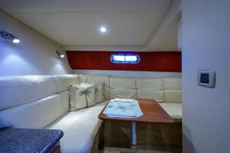 Slide: The Image of 2007 Formula 37 Performance Cruiser - Image 19 - 19