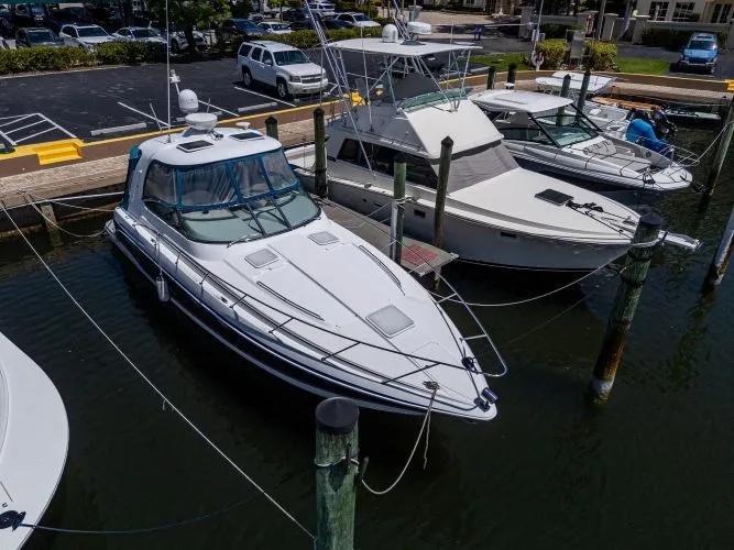 Slide: The Image of 2007 Formula 37 Performance Cruiser - Image 3 - 3