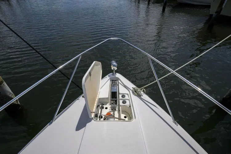 Slide: The Image of 2007 Formula 37 Performance Cruiser - Image 7 - 7