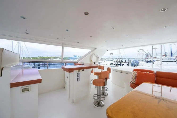 Slide: The Image of 2008 Hargrave Raised Pilothouse - Image 22 - 22