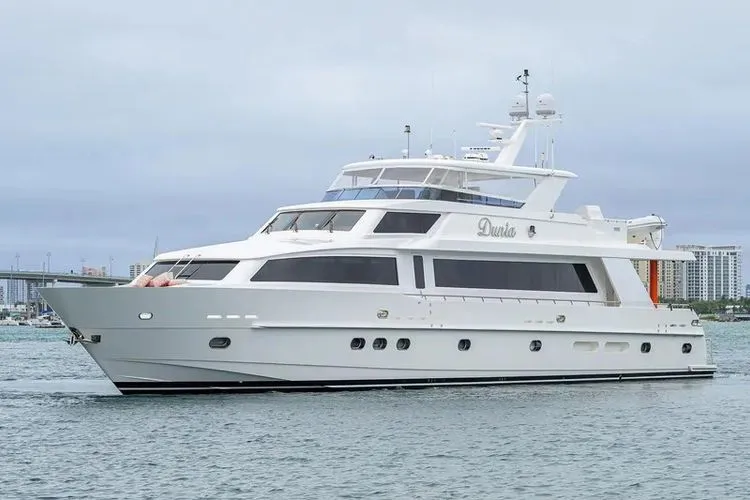 Slide: The Image of 2008 Hargrave Raised Pilothouse - Image 3 - 3
