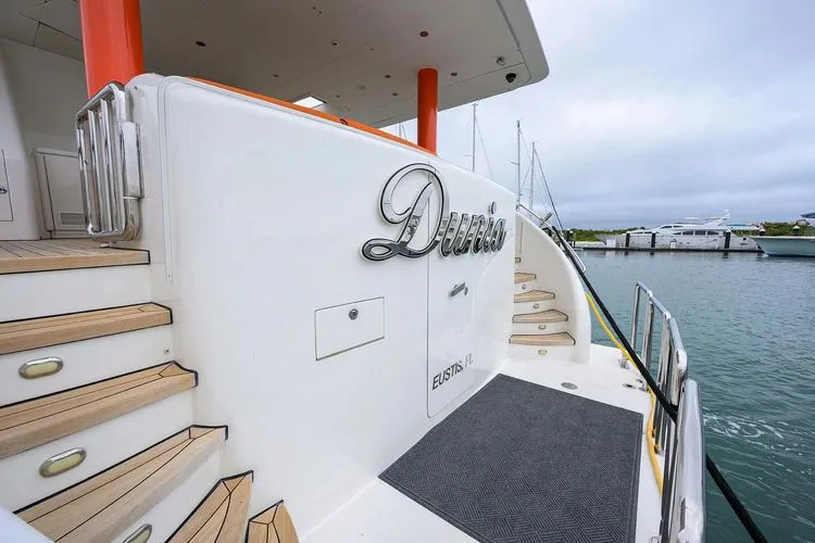 Slide: The Image of 2008 Hargrave Raised Pilothouse - Image 38 - 38