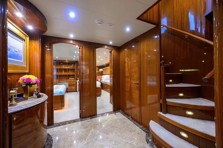 Slide: The Image of 2008 Hargrave Raised Pilothouse - Image 51 - 51