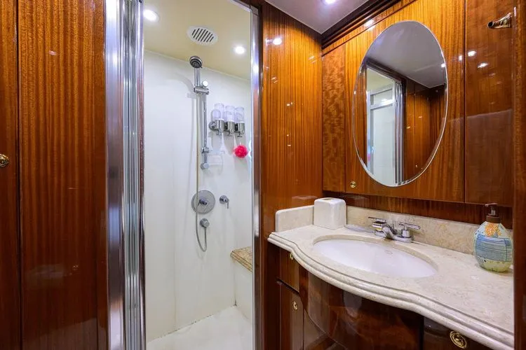 Slide: The Image of 2008 Hargrave Raised Pilothouse - Image 69 - 69