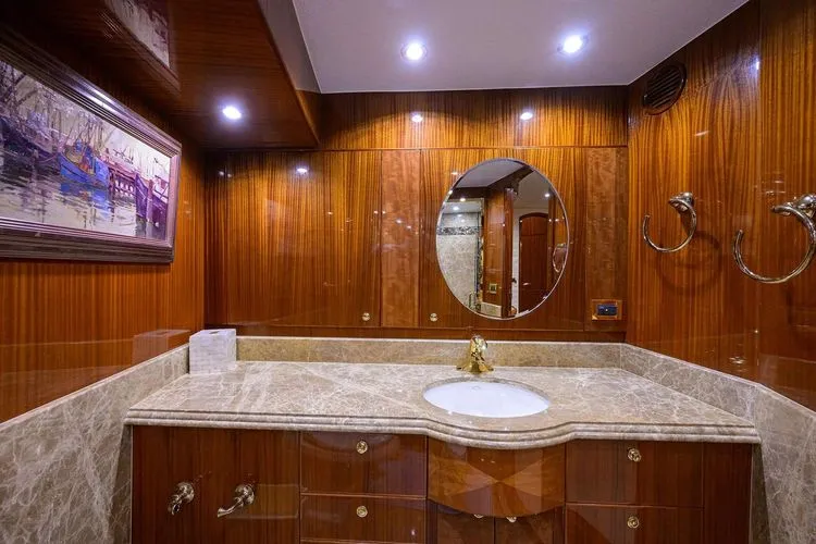 Slide: The Image of 2008 Hargrave Raised Pilothouse - Image 74 - 74