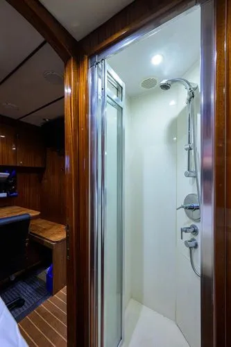 Slide: The Image of 2008 Hargrave Raised Pilothouse - Image 87 - 87