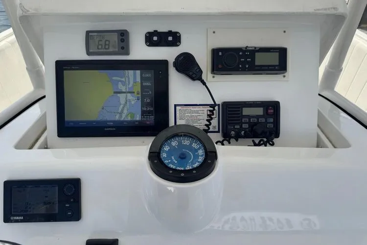 Slide: The Image of 2005 Intrepid 323 Cuddy - Image 6 - 6