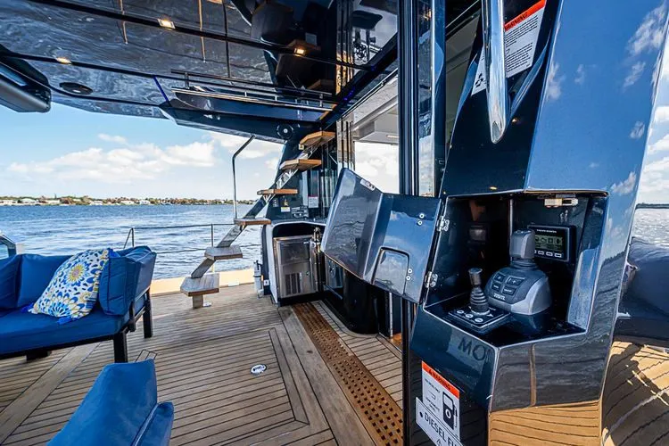 Slide: The Image of 2024 Okean 52 Fly - Image 17 - 17