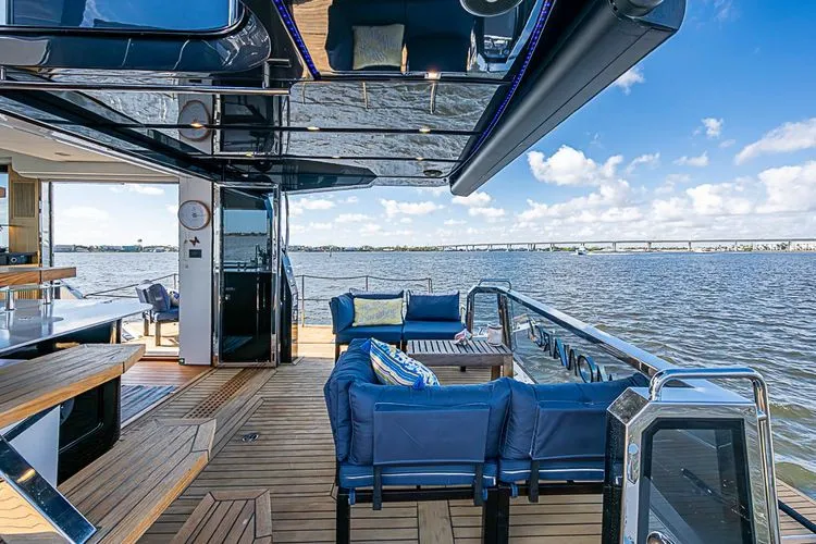 Slide: The Image of 2024 Okean 52 Fly - Image 19 - 19