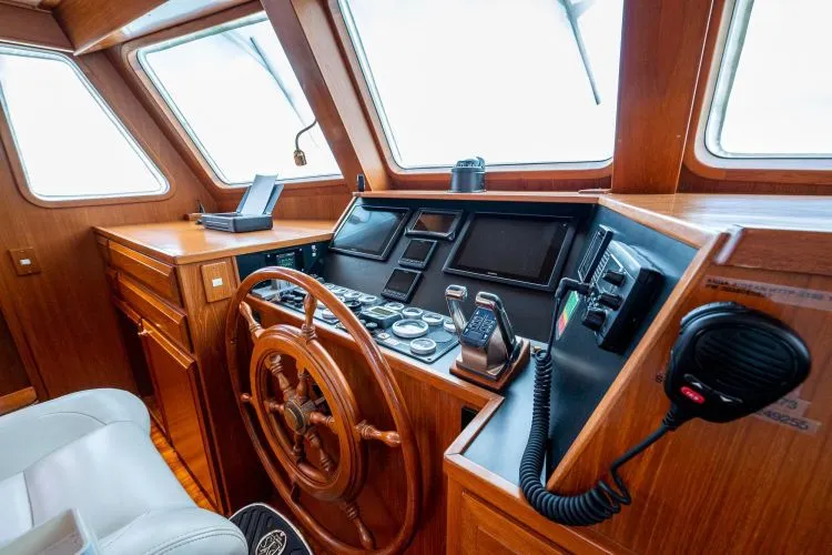 Slide: The Image of 2014 Defever Euro Pilothouse - Image 20 - 20