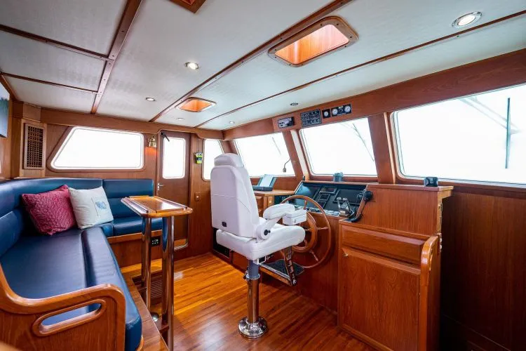 Slide: The Image of 2014 Defever Euro Pilothouse - Image 26 - 26