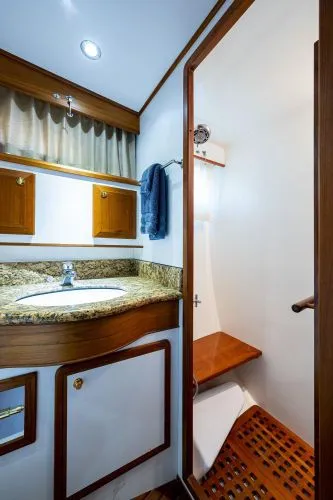 Slide: The Image of 2014 Defever Euro Pilothouse - Image 38 - 38