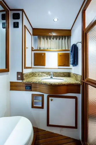 Slide: The Image of 2014 Defever Euro Pilothouse - Image 39 - 39