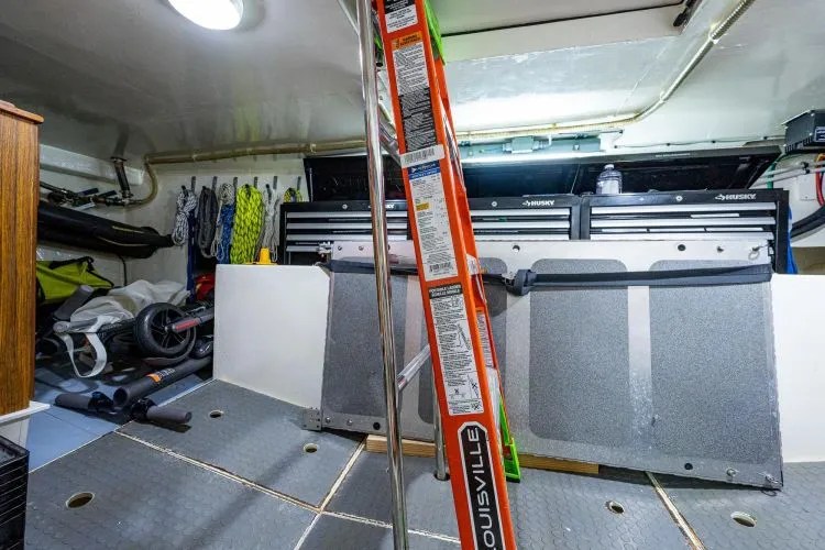 Slide: The Image of 2014 Defever Euro Pilothouse - Image 60 - 60