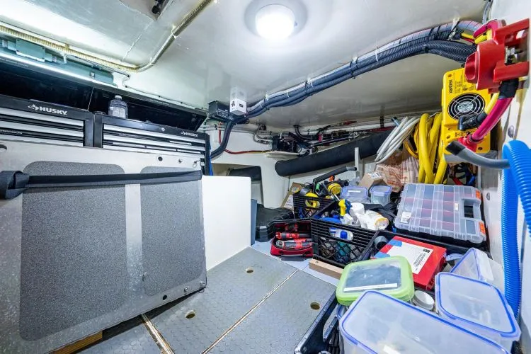 Slide: The Image of 2014 Defever Euro Pilothouse - Image 61 - 61