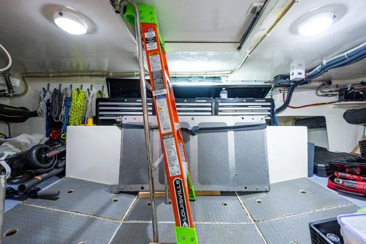 Slide: The Image of 2014 Defever Euro Pilothouse - Image 62 - 62