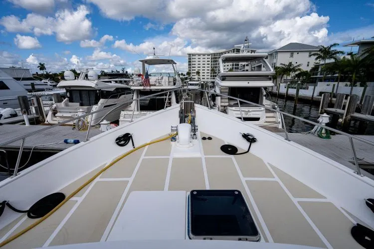 Slide: The Image of 2014 Defever Euro Pilothouse - Image 7 - 7