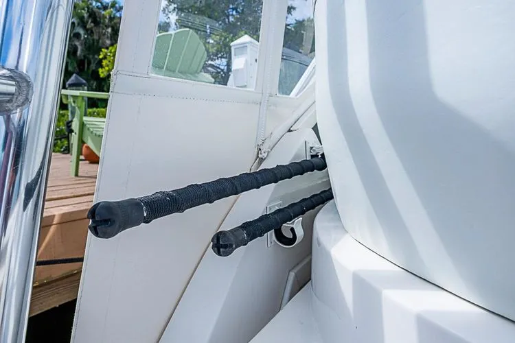 Slide: The Image of 2000 Blackfin 33 Open - Image 18 - 18