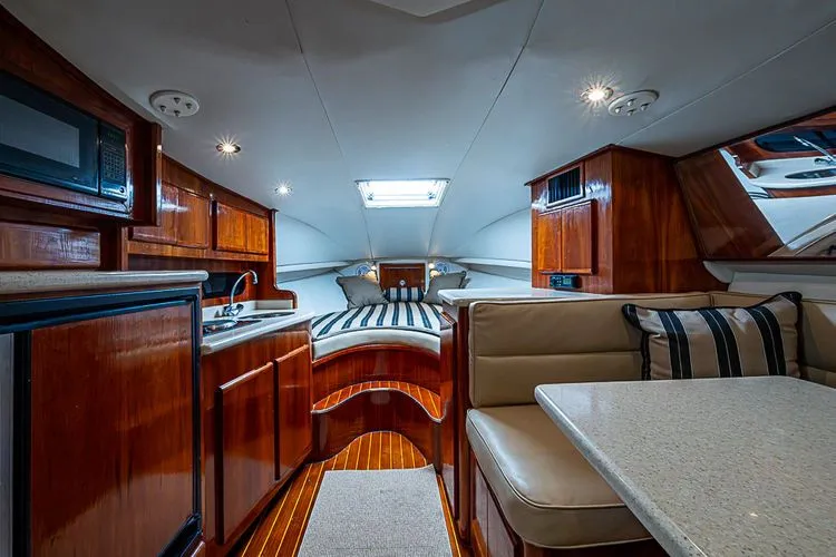 Slide: The Image of 2000 Blackfin 33 Open - Image 31 - 31