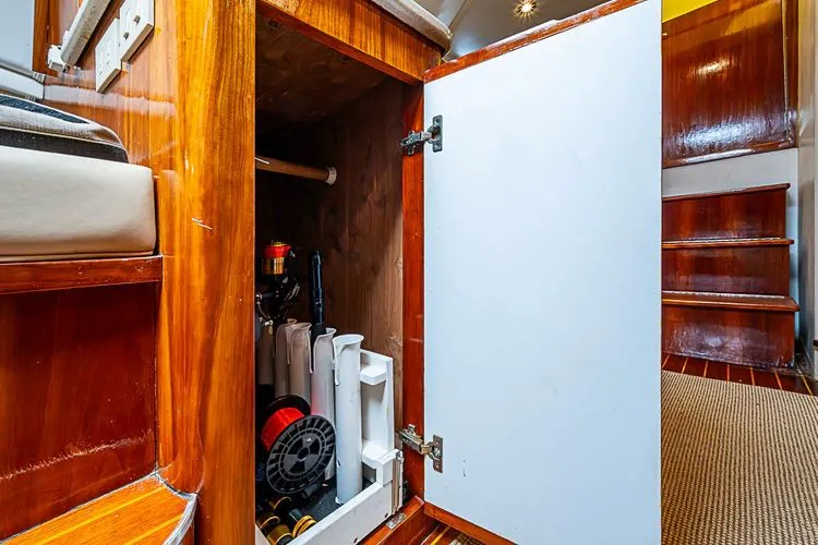 Slide: The Image of 2000 Blackfin 33 Open - Image 40 - 40