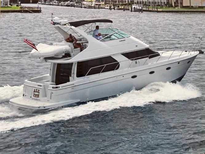 The Image of 2000 Carver 450 Voyager Pilothouse - Image 1 - 1